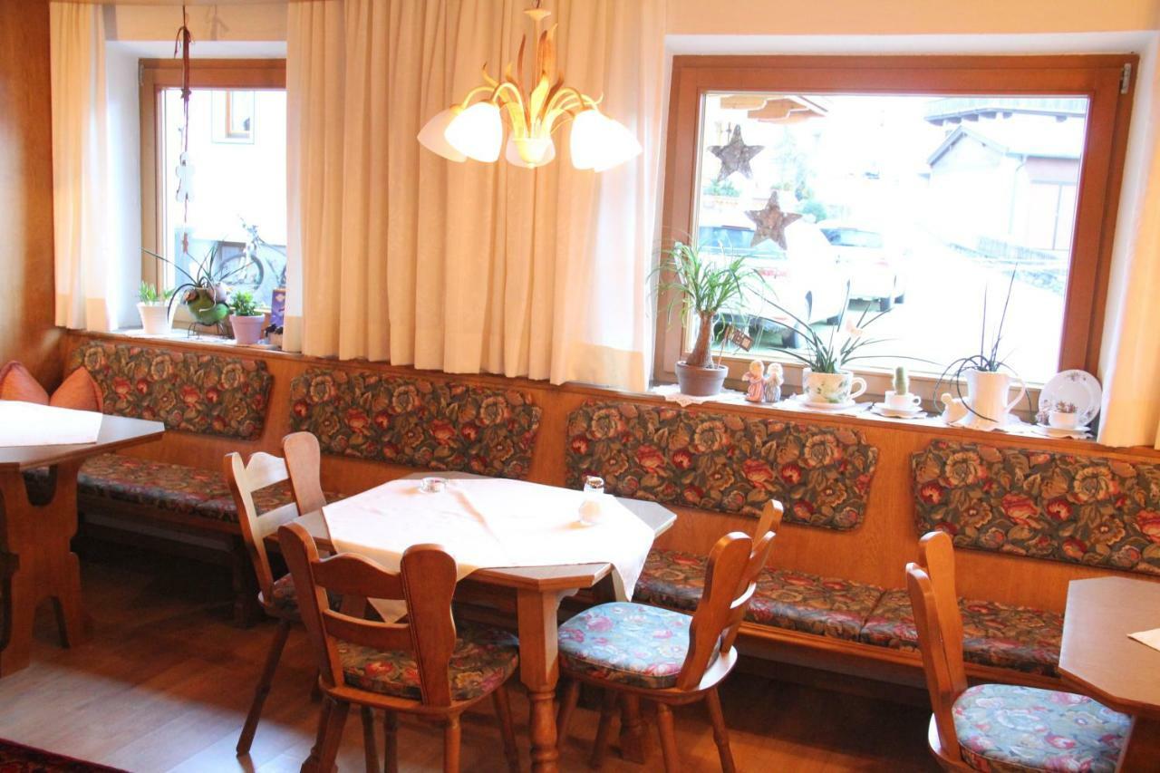 Pension Schwemberger Ohne Fruehstueck Mayrhofen Dış mekan fotoğraf